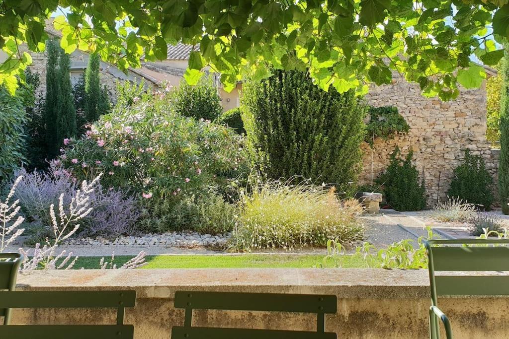 Maison De Charme - L'Intimiste Caderousse Buitenkant foto